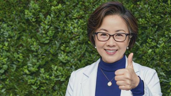 女性手心發(fā)熱是怎么回事，女性手心發(fā)熱原因解析與調(diào)理方法探討